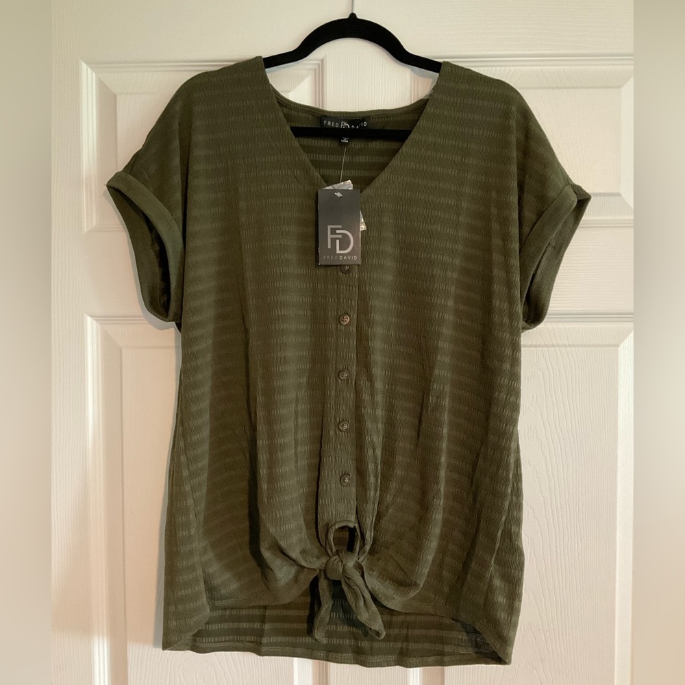 Fred David Tie Front Olive Green Top XLBrand new with tags.